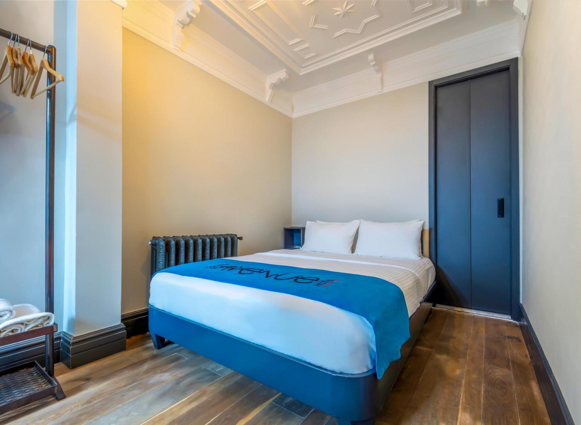 Taksim Avenue Hotell Istanbul Exteriör bild